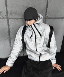 Ｈ.　  シルバー ダウンジャケット メンズのダウンジャケット/コート（シルバー/銀色系・ブランドロゴ