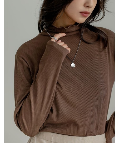 Re:EDIT（リエディ）の「[2025 WINTER COLLECTION][汗じみ防止][UVカット]リブカットソーハイネックトップス（Tシャツ/カットソー・レディース・ブラック/チャコールグレー/ホワイト/ブラウン・MEDIUM/LARGE）」の18枚目の写真