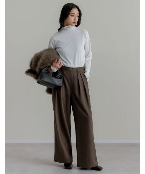 Re:EDIT（リエディ）の「[2025 WINTER COLLECTION][汗じみ防止][UVカット]リブカットソーハイネックトップス（Tシャツ/カットソー・レディース・ブラック/チャコールグレー/ホワイト/ブラウン・MEDIUM/LARGE）」の9枚目の写真