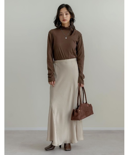 Re:EDIT（リエディ）の「[2025 WINTER COLLECTION][汗じみ防止][UVカット]リブカットソーハイネックトップス（Tシャツ/カットソー・レディース・ブラック/チャコールグレー/ホワイト/ブラウン・MEDIUM/LARGE）」の16枚目の写真