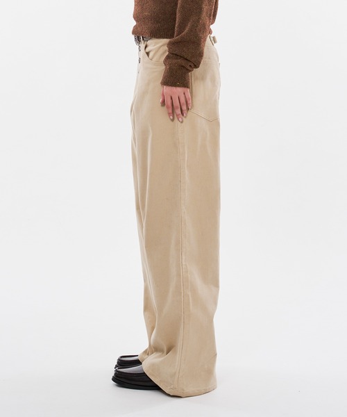 WISH FOR EVER(ウィッシュフォーエバー)の「BUTTON CORDUROY CURVE WIDE PANTS / ボタンコーデュロイカーブワイドパンツ(その他パンツ・メンズ・ブラウン/アイボリー/ブラック・SMALL/LARGE/MEDIUM)」の17枚目の写真
