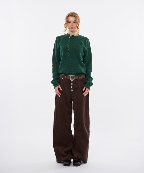 WISH FOR EVER(ウィッシュフォーエバー)の「BUTTON CORDUROY CURVE WIDE PANTS / ボタンコーデュロイカーブワイドパンツ(その他パンツ・メンズ・ブラウン/アイボリー/ブラック・SMALL/LARGE/MEDIUM)」の21枚目の写真