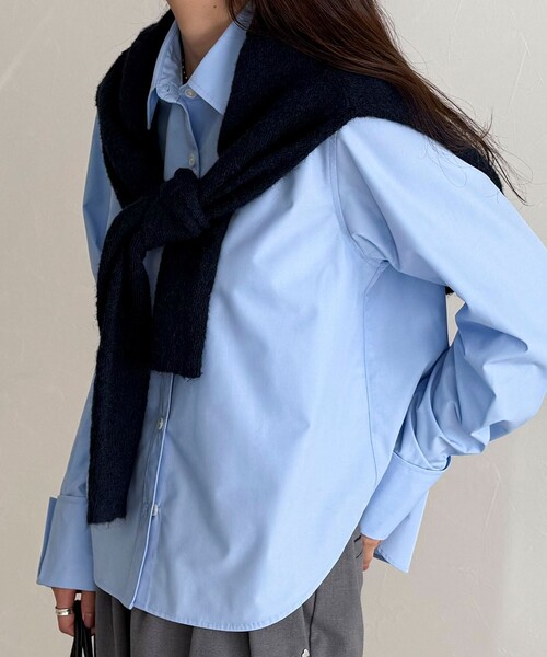 fredy emue（フレディエミュ）の「コンパクトシャツ（シャツ/ブラウス・レディース・サックスブルー/オフホワイト/ベージュ・38）」の3枚目の写真