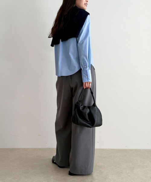 fredy emue（フレディエミュ）の「コンパクトシャツ（シャツ/ブラウス・レディース・サックスブルー/オフホワイト/ベージュ・38）」の6枚目の写真