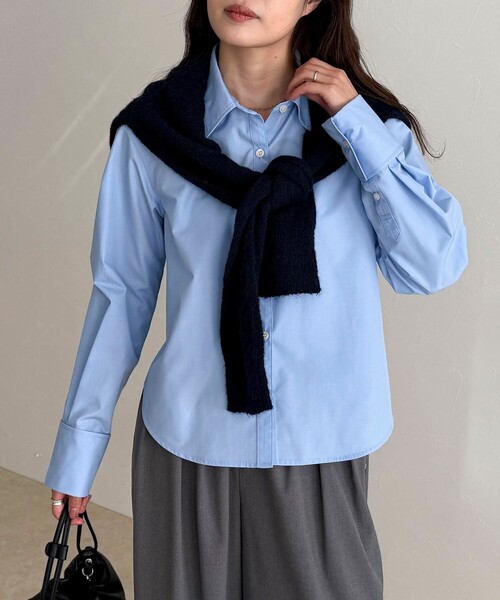 fredy emue（フレディエミュ）の「コンパクトシャツ（シャツ/ブラウス・レディース・サックスブルー/オフホワイト/ベージュ・38）」の9枚目の写真