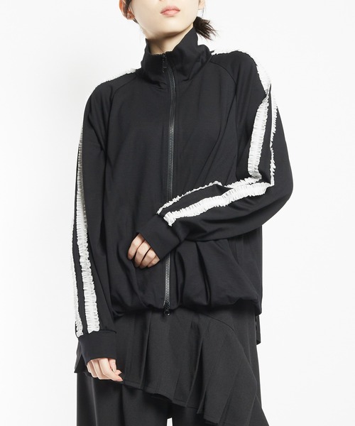 gomme（ゴム）の「フリルラインポンチブルゾン（ブルゾン・レディース・ブラック/チャコールグレー・MEDIUM）」の2枚目の写真