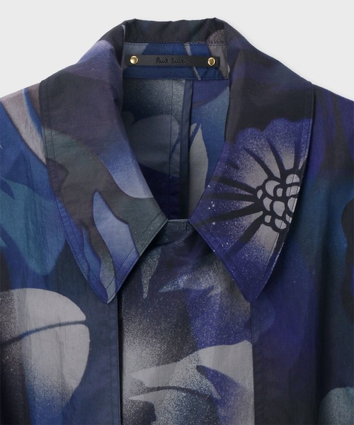 Paul Smith（ポールスミス）の「"Hot Summer" ロングトレンチコート / 133114 088Y（トレンチコート・メンズ・ライトブルーグレー/ネイビー・MEDIUM/LARGE/X-LARGE/SMALL）」の3枚目の写真