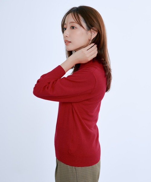 COHINA(コヒナ)の「シルクウールハイネックニット 【低身長・小柄女性】(ニット/セーター・レディース・ブラック/レッド/ホワイト/ブルー/グレー・ONE SIZE)」の9枚目の写真