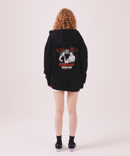 MENASOO(ミナス)の「Menasoo Cartoon Graffiti Two Way Hoodie Zip Up_Black(パーカー・レディース・ブラック・MEDIUM/LARGE)」の7枚目の写真