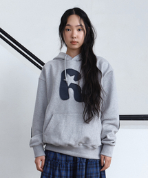 PARAKEET（パラキート）の「アプリケニパッチフードパーカー（メランジグレー）（パーカー）」