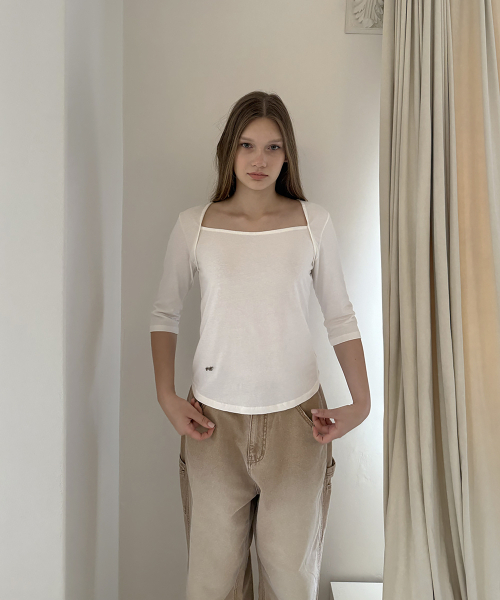 SOFT SEOUL(ソフトソウル)の「ライクボレロTシャツ_アイボリー(Tシャツ/カットソー・レディース・その他・FREE)」の1枚目の写真