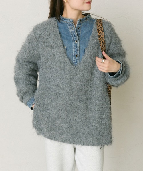 PUAL CE CIN(ピュアルセシン)の「起毛Vネックニットプルオーバー(ニット/セーター・レディース・ピンク/ライトベージュ/グレー/ブルー・FREE)」の2枚目の写真