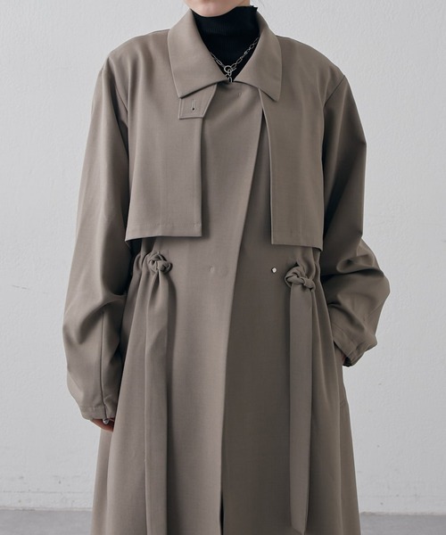 Lui's(ルイス)の「マルチWAYレイヤースタンドカラーコート(トレンチコート・レディース・ブラック/モカ・FREE)」の8枚目の写真