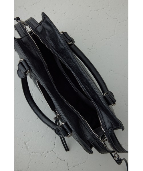 AZUL by moussy(アズールバイマウジー)の「フェイクレザーハンドバッグ(ショルダーバッグ・レディース・ブラック/アンティークシルバー/アイボリー・FREE)」の22枚目の写真