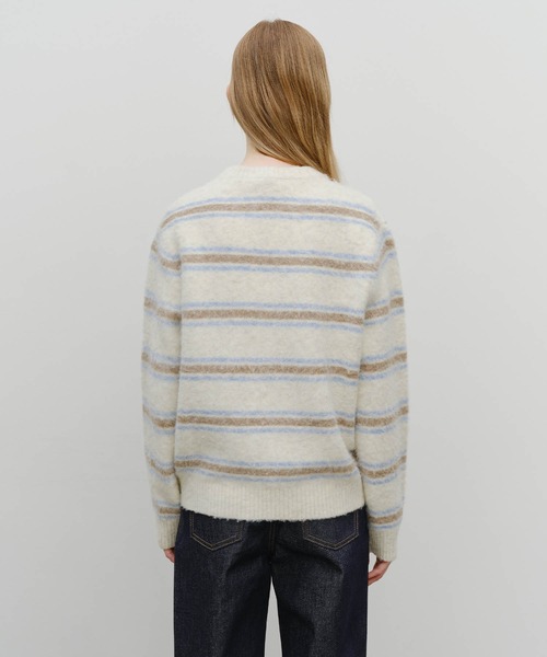 MARITHE + FRANCOIS GIRBAUD(マリテフランソワジルボー)の「MULTI STRIPE KNIT PULLOVER(ニット/セーター・レディース・アイボリー・X-LARGE/LARGE/MEDIUM/SMALL)」の4枚目の写真