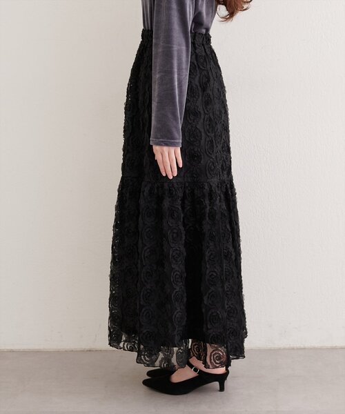 natural couture(ナチュラルクチュール)の「フラワーチュールボリュームスカート(スカート・レディース・ブラック/オフホワイト・FREE)」の15枚目の写真