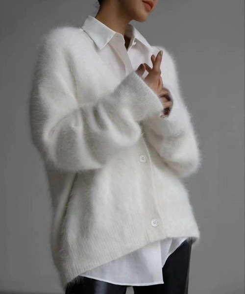 gossip!ロサンゼルス(ゴシップロサンゼルス)の「リラクシーモヘアカーディガン(カーディガン/ボレロ・レディース・ベージュ/ライトグレー/ホワイト/グレー・FREE)」の1枚目の写真