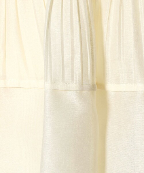 UNITED ARROWS（ユナイテッドアローズ）の「オーガンジー コンスト プリーツスカート（スカート・レディース・ライトブルー/オフホワイト/ネイビー・FREE）」の10枚目の写真