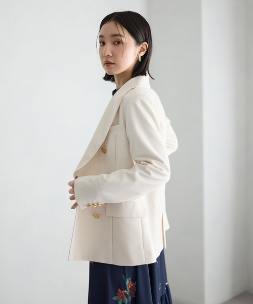 Andemiu(アンデミュウ)の「【S/Mサイズ展開】キンボタンジャケット636597(テーラードジャケット・レディース・ネイビー/アイボリー/ミント/ライトベージュ・SMALL/MEDIUM)」の21枚目の写真