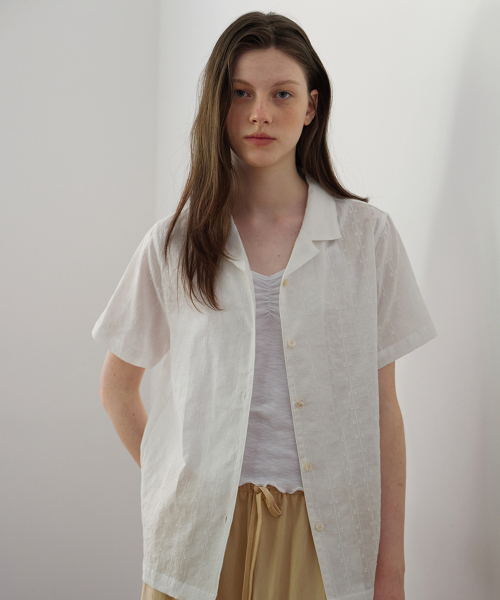 BUT'TON(ボッタン)の「Lace Open Collar Shirts (Ivory)(シャツ/ブラウス・レディース・その他・FREE)」の4枚目の写真