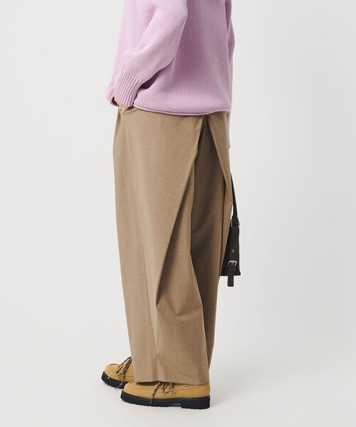 BEAUTY&YOUTH UNITED ARROWS(ビューティーアンドユースユナイテッドアローズ)の「バックラップタックパンツ ウォッシャブル(その他パンツ・レディース・その他1/ベージュ/グレー系/ダークブラウン・S/M/XS)」の1枚目の写真