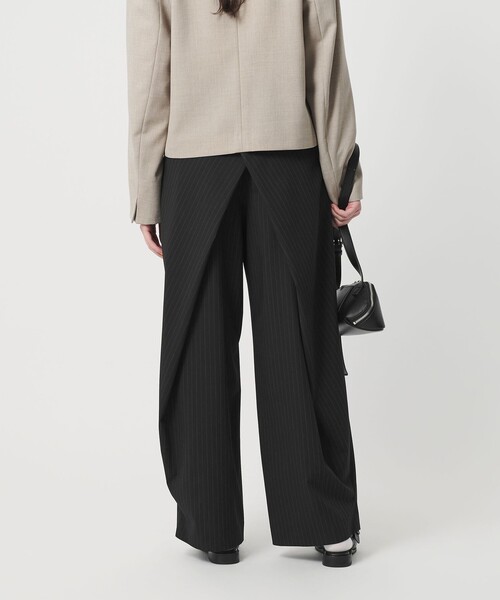 BEAUTY&YOUTH UNITED ARROWS(ビューティーアンドユースユナイテッドアローズ)の「バックラップタックパンツ ウォッシャブル(その他パンツ・レディース・その他1/ベージュ/グレー系/ダークブラウン・S/M/XS)」の11枚目の写真