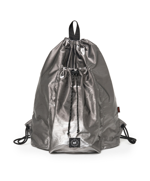 BROWNBREATH(ブラウンブレス)の「STRIVE GYM SACK - SILVER(バックパック/リュック・レディース・その他・ONE SIZE)」の1枚目の写真