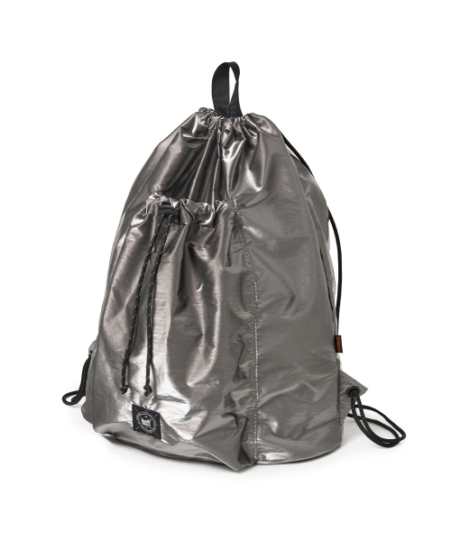 BROWNBREATH(ブラウンブレス)の「STRIVE GYM SACK - SILVER(バックパック/リュック・レディース・その他・ONE SIZE)」の2枚目の写真