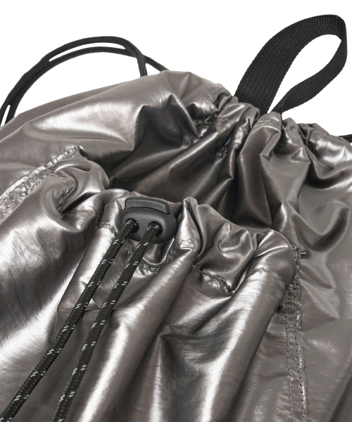 BROWNBREATH(ブラウンブレス)の「STRIVE GYM SACK - SILVER(バックパック/リュック・レディース・その他・ONE SIZE)」の5枚目の写真