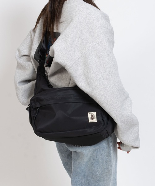 COBMASTER(コブマスター)の「Air WP MOONSHAKE SHOULDER BAG / ショルダーバッグ(ショルダーバッグ・レディース・ベージュ/パープル/ブルー/レッド/グリーン/ブラック・FREE)」の2枚目の写真