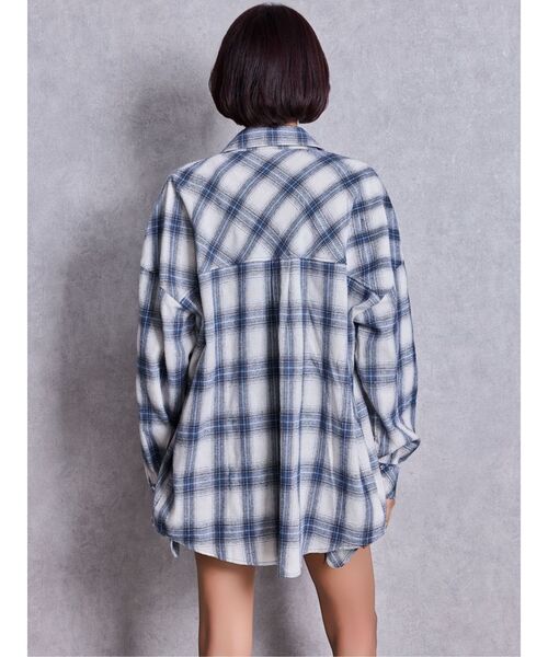 GYDA(ジェイダ)の「bijouチェックシャツ(シャツ/ブラウス・レディース・ベージュ/ネイビー/ピンク・FREE)」の5枚目の写真