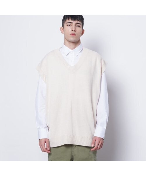THE-ABON(エイボン)の「M614 in over knit vest ivory(ベスト・メンズ・その他・FREE)」の1枚目の写真