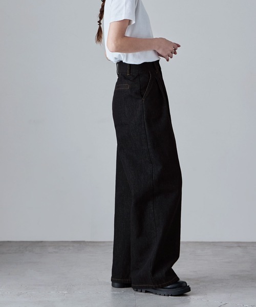 etoll.（エトル）の「ロウデニムウエストタックワイドパンツ（デニムパンツ・レディース・ブルー/ブラック・L/M/S）」の9枚目の写真