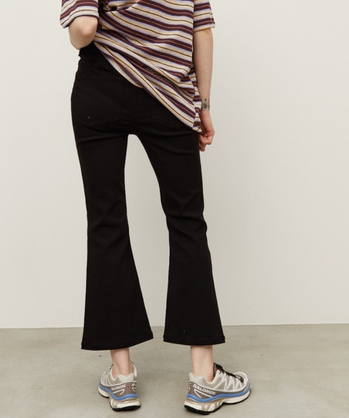 Auntie Rosa Holiday（アンティローザホリデー）の「ストレッチフレアイージーパンツ（その他パンツ・レディース・ブラック・SMALL/MEDIUM）」の6枚目の写真