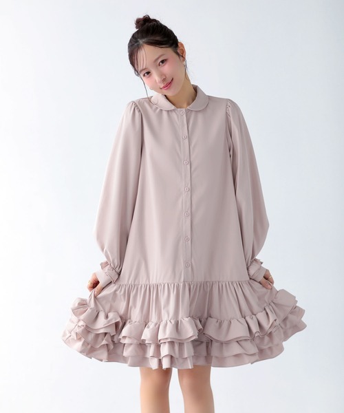 Fit more(フィットモア)の「裾ダブルフリルシャツワンピース(シャツワンピース・レディース・ピンク/ホワイト/ブルー・LONG/SHORT)」の1枚目の写真