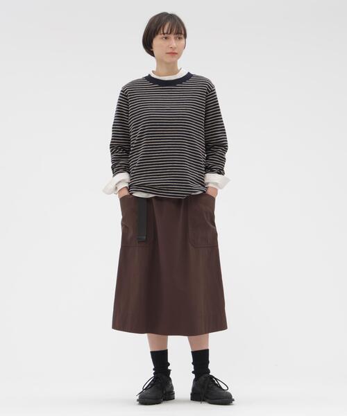MHL.(エムエイチエル)の「TEXTURED COTTON STRIPE(Tシャツ/カットソー・レディース・ネイビー・2)」の2枚目の写真