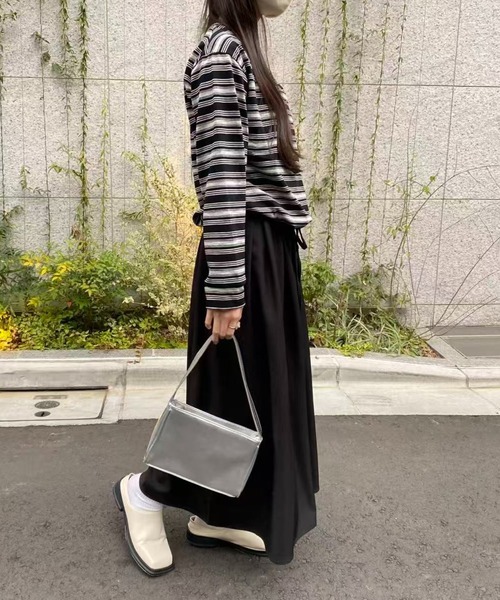 mebole（メボレ）の「ワンショルダーボーダートップス（Tシャツ/カットソー・レディース・ネイビー/ブラック・FREE）」の11枚目の写真