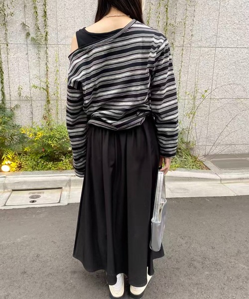 mebole（メボレ）の「ワンショルダーボーダートップス（Tシャツ/カットソー・レディース・ネイビー/ブラック・FREE）」の12枚目の写真