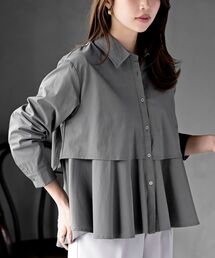 裾レイヤーブラウス