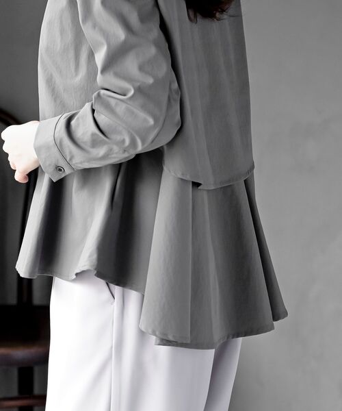 rps(アールピーエス)の「裾レイヤーブラウス(シャツ/ブラウス・レディース・チャコールグレー/ブラック/オフホワイト・フリー)」の14枚目の写真