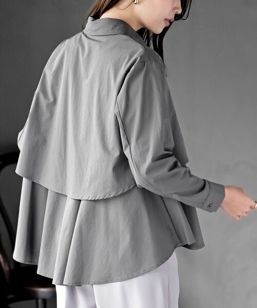 rps(アールピーエス)の「裾レイヤーブラウス(シャツ/ブラウス・レディース・チャコールグレー/ブラック/オフホワイト・フリー)」の15枚目の写真