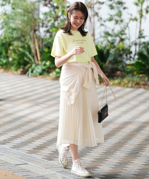 ANY SIS(エニィスィス)の「ビジュープリント Tシャツ(Tシャツ/カットソー・レディース・ライトグリーン系/ベージュ系/ホワイト系・MEDIUM)」の13枚目の写真