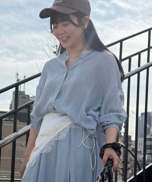 MICO COULIER（ミコクリエ）の「シアーデニムバンドカラーシャツ（シャツ/ブラウス・レディース・ネイビー/サックスブルー・38）」の10枚目の写真