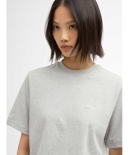 Barbour(バブアー)の「MarjorieショートレングスTシャツ(Tシャツ/カットソー・レディース・ブラック/ホワイト/グレー/カーキ/ピンク/ライトブルー・LARGE/SMALL/MEDIUM)」の14枚目の写真