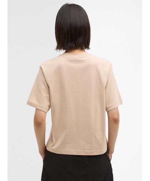 Barbour(バブアー)の「MarjorieショートレングスTシャツ(Tシャツ/カットソー・レディース・ブラック/ホワイト/グレー/カーキ/ピンク/ライトブルー・LARGE/SMALL/MEDIUM)」の20枚目の写真