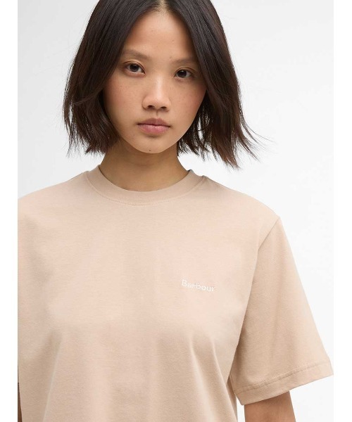 Barbour(バブアー)の「MarjorieショートレングスTシャツ(Tシャツ/カットソー・レディース・ブラック/ホワイト/グレー/カーキ/ピンク/ライトブルー・LARGE/SMALL/MEDIUM)」の21枚目の写真