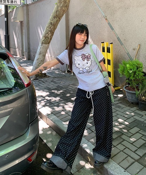 Ressaca(レサーカ)の「ドット柄ワイドデニムパンツ(デニムパンツ・レディース・ブラック・L/M)」の8枚目の写真