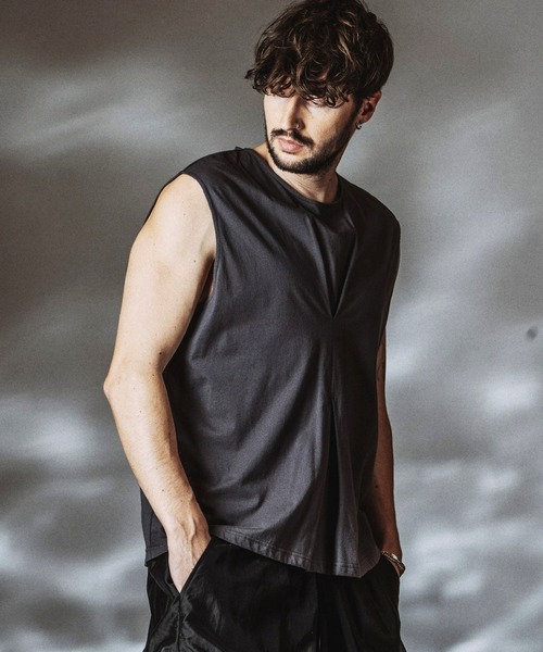 NO ID.(ノーアイディ)の「【NO ID.】Center Tuck Sleeveless Pullover / センタータックスリーブレスプルオーバー(Tシャツ/カットソー・メンズ・グレー/ホワイト/ブラック・ONE SIZE)」の11枚目の写真