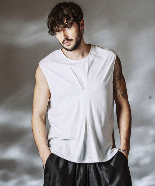 NO ID.(ノーアイディ)の「【NO ID.】Center Tuck Sleeveless Pullover / センタータックスリーブレスプルオーバー(Tシャツ/カットソー・メンズ・グレー/ホワイト/ブラック・ONE SIZE)」の15枚目の写真