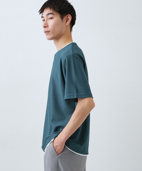 THE SHOP TK (ザ ショップ ティーケー )の「【一枚でコーディネートが完成!】レイヤード風 キーネック 半袖Tシャツ 洗濯機OK(Tシャツ/カットソー・メンズ・ダークブラウン/ブルーグリーン/ブラック/オフホワイト/ネイビー/ライトグレー/モスグリーン/ライトベージュ・04/02/03)」の16枚目の写真
